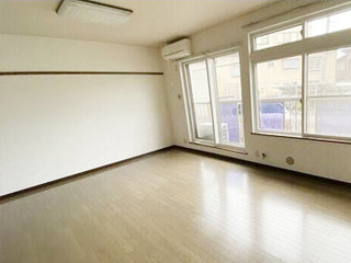 06.jpg